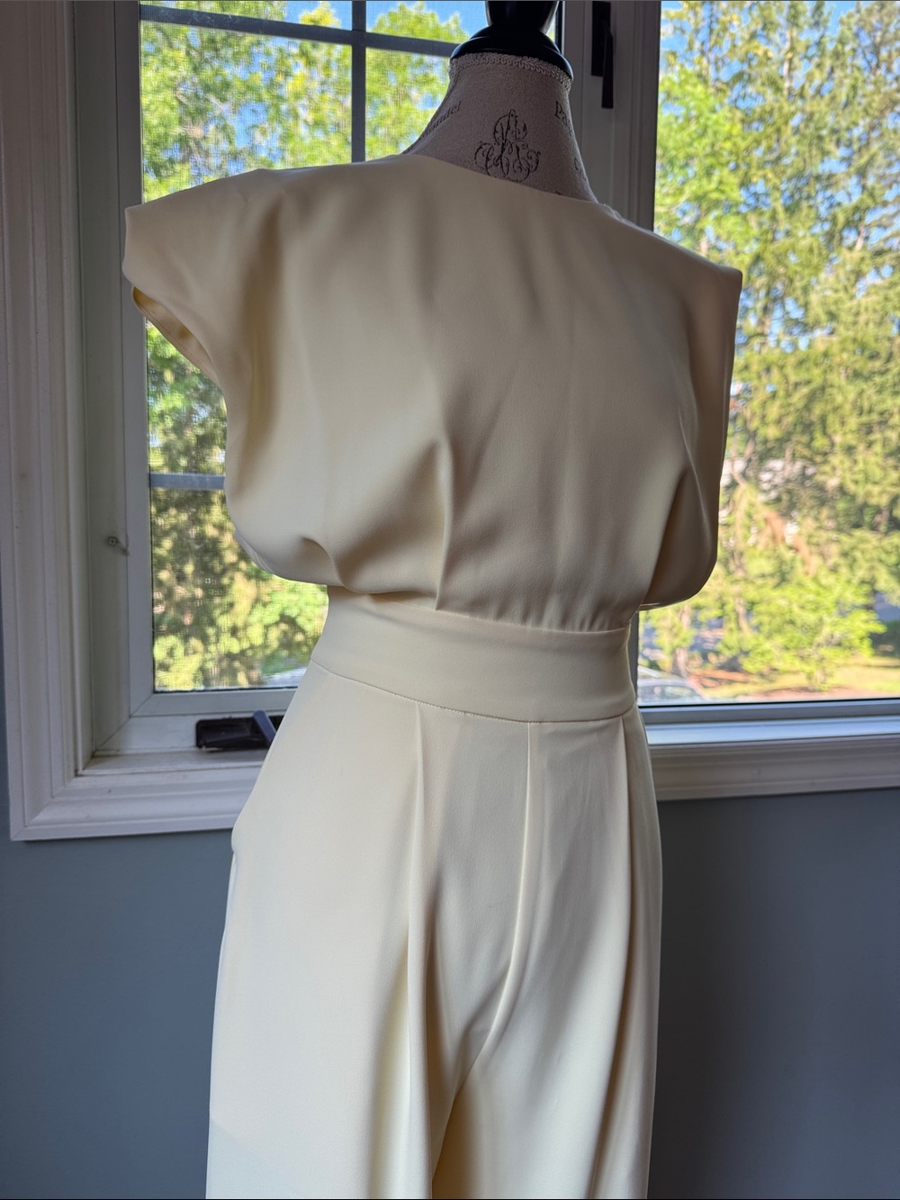FeHaute pale yellow wide leg sleeveless dressy jumpsuit NWT size 2 XS/S - Picture 4 of 12